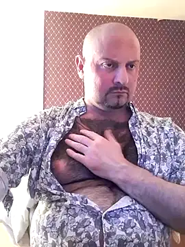  NEREZA  online show from April 8, 3:45 pm