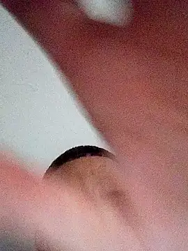 Snapshot of Andrez5041 chatting on September 28, 3:45 am Andrez5041 online show from September 28, 3:45 am