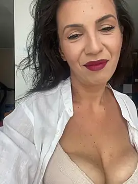 Snapshot of AlyaRei chatting on June 12, 12:15 pm AlyaRei online show from June 12, 12:15 pm
