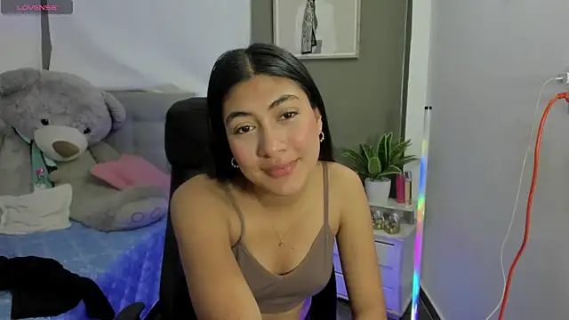 Allison 19   online show from December 5, 5:16 am