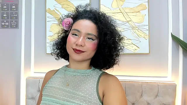 ellette   online show from October 11, 7:01 pm