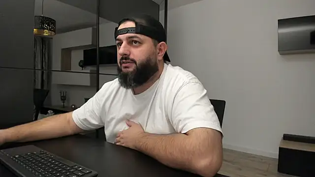 DravenPeak online show from October 31, 5:36 pm