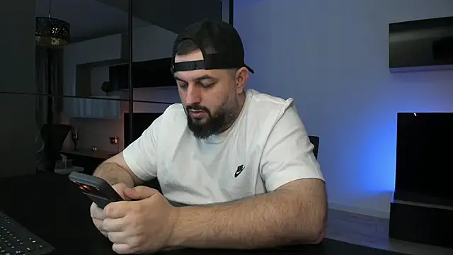 DravenPeak online show from April 2, 4:15 pm