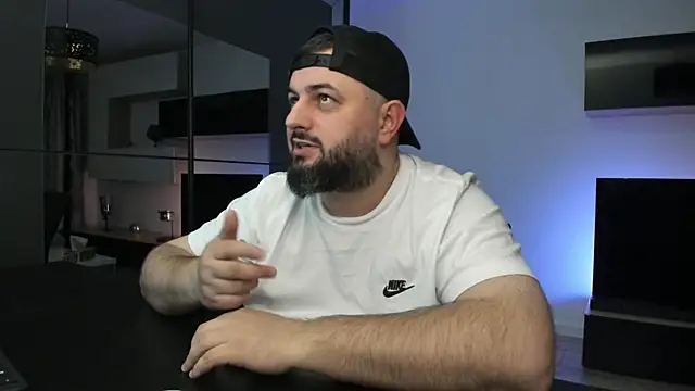 DravenPeak online show from April 17, 8:23 pm