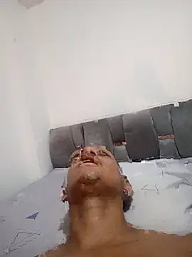 Jota Alejand online show from January 7, 7:49 pm