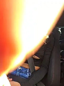 PetiteSecrets online show from December 5, 1:52 pm