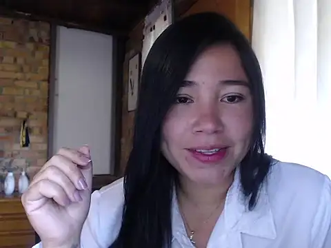 Snapshot of magiadeisis chatting on November 17, 2:23 pm magiadeisis online show from November 17, 2:23 pm