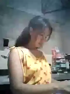 oceanlover23 online show from September 23, 8:34 pm