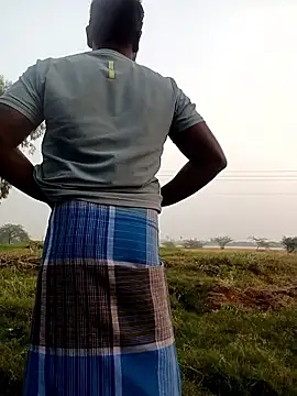 dolphiinn online show from February 9, 1:31 am