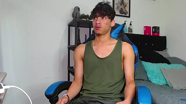 Gael Jones online show from November 13, 4:00 am