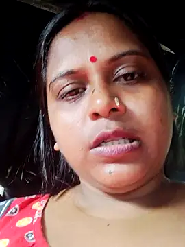 Snapshot of Hot-Show2 chatting on October 2, 5:25 am Hot-Show2 online show from October 2, 5:25 am