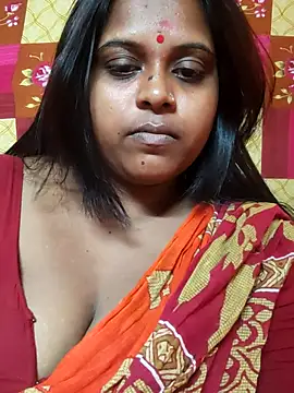 Snapshot of Hot-Show2 chatting on October 16, 10:49 am Hot-Show2 online show from October 16, 10:49 am