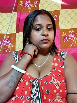 Hot-Show2 online show from February 12, 10:32 am