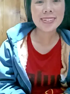 Snapshot of LyyChac chatting on November 29, 10:02 pm LyyChac online show from November 29, 10:02 pm