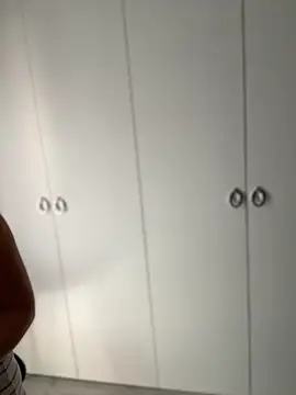 TenderLaGlamor online show from October 3, 10:23 am