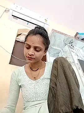 Snapshot of Sonam_dhakad chatting on November 15, 7:49 am Sonam dhakad online show from November 15, 7:49 am