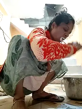 Snapshot of Sonam_dhakad chatting on December 22, 11:46 pm Sonam dhakad online show from December 22, 11:46 pm