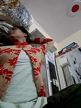 Snapshot of Sonam_dhakad chatting on February 1, 1:37 am Sonam dhakad online show from February 1, 1:37 am