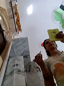 Snapshot of Sonam_dhakad chatting on February 8, 7:12 am Sonam dhakad online show from February 8, 7:12 am