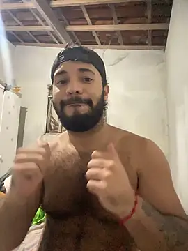 Snapshot of spiderfindom chatting on June 22, 3:25 am spiderfindom online show from June 22, 3:25 am