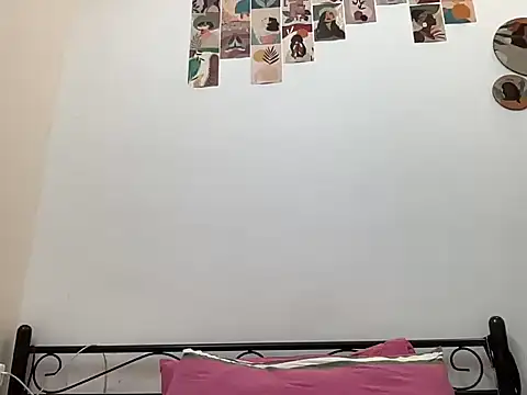 LucytheDevilQueen online show from October 17, 2:04 am