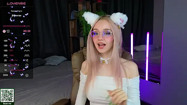 Snapshot of exxxcore_ chatting on October 24, 12:01 pm exxxcore online show from October 24, 12:01 pm