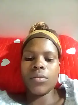 Snapshot of Caramelchick01 chatting on October 3, 9:56 pm Caramelchick01 online show from October 3, 9:56 pm