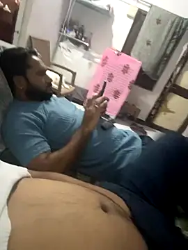 DeepakFucker01 online show from October 3, 4:48 pm