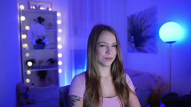 Cindy Grey online show from October 29, 7:15 pm