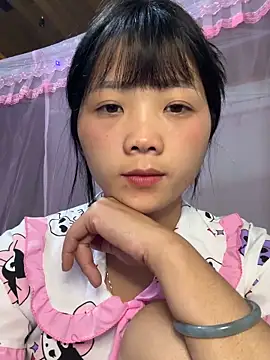 thaoyeuuu online show from October 15, 12:27 pm