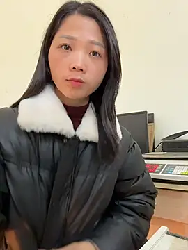 thaoyeuuu online show from December 3, 6:21 am