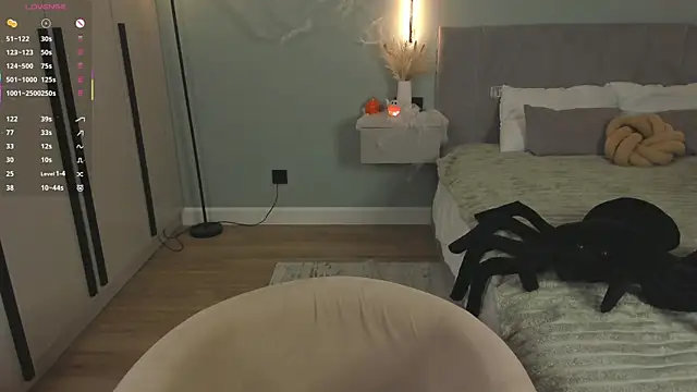 LubaStadt online show from October 31, 7:15 pm