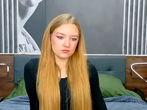 DarcyWilsy online show from November 7, 4:51 pm