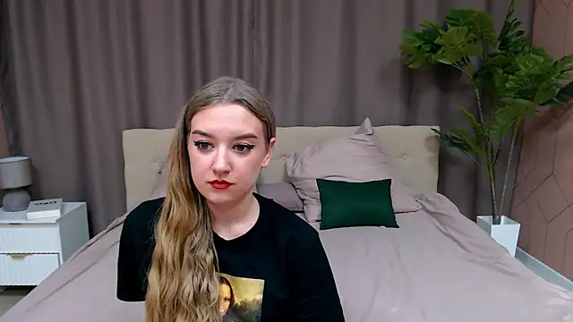 DarcyWilsy online show from November 23, 7:46 pm