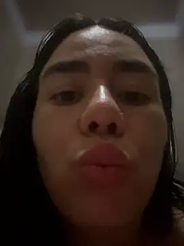 TessaCooper1 online show from May 23, 9:19 pm