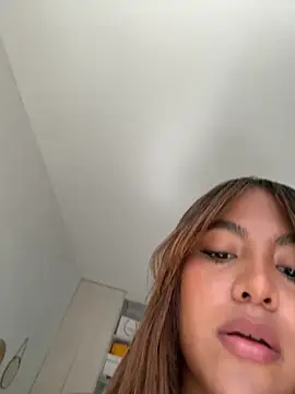 MegannHills online show from September 14, 3:11 pm