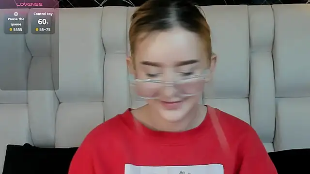 kristal joi dl online show from November 27, 1:02 pm