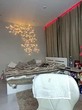 Bellissa  online show from February 11, 4:12 pm