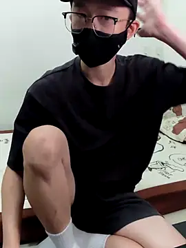 Snapshot of CYCYCYCYCY chatting on September 25, 1:04 pm CYCYCYCYCY online show from September 25, 1:04 pm