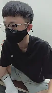 Snapshot of CYCYCYCYCY chatting on October 22, 1:11 pm CYCYCYCYCY online show from October 22, 1:11 pm