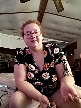 XEmoxkittyx online show from February 17, 6:36 pm