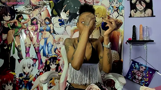 Snapshot of Shantall_ks chatting on December 5, 3:37 am Shantall ks online show from December 5, 3:37 am