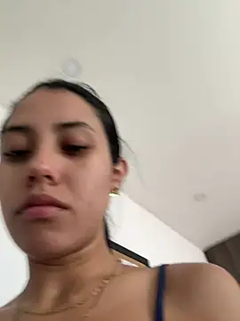 Snapshot of Victoria_alson chatting on May 31, 8:21 pm Victoria alson online show from May 31, 8:21 pm