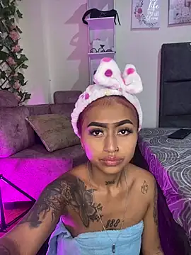 Dirty isabella18 online show from June 4, 10:05 pm