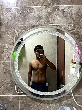 yheeboi online show from September 23, 10:40 am