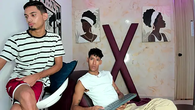 BEAUTY BOYS1 online show from April 23, 1:24 pm