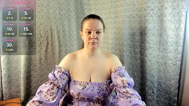 MiaLores online show from March 14, 9:04 am