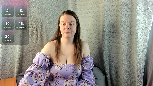 MiaLores online show from March 28, 8:47 am