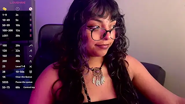 Snapshot of Kirmy_mi chatting on October 15, 2:39 pm Kirmy mi online show from October 15, 2:39 pm