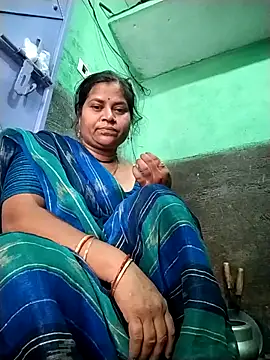 Snapshot of Rakhi_j chatting on March 29, 3:17 am Rakhi j online show from March 29, 3:17 am